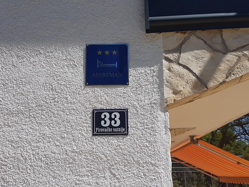 Apartamento Casa Gudelj Pirovac Exterior foto