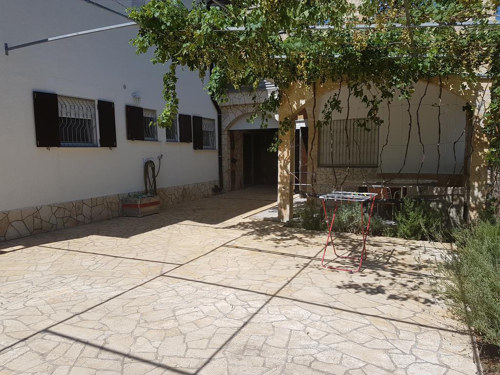 Apartamento Casa Gudelj Pirovac Exterior foto
