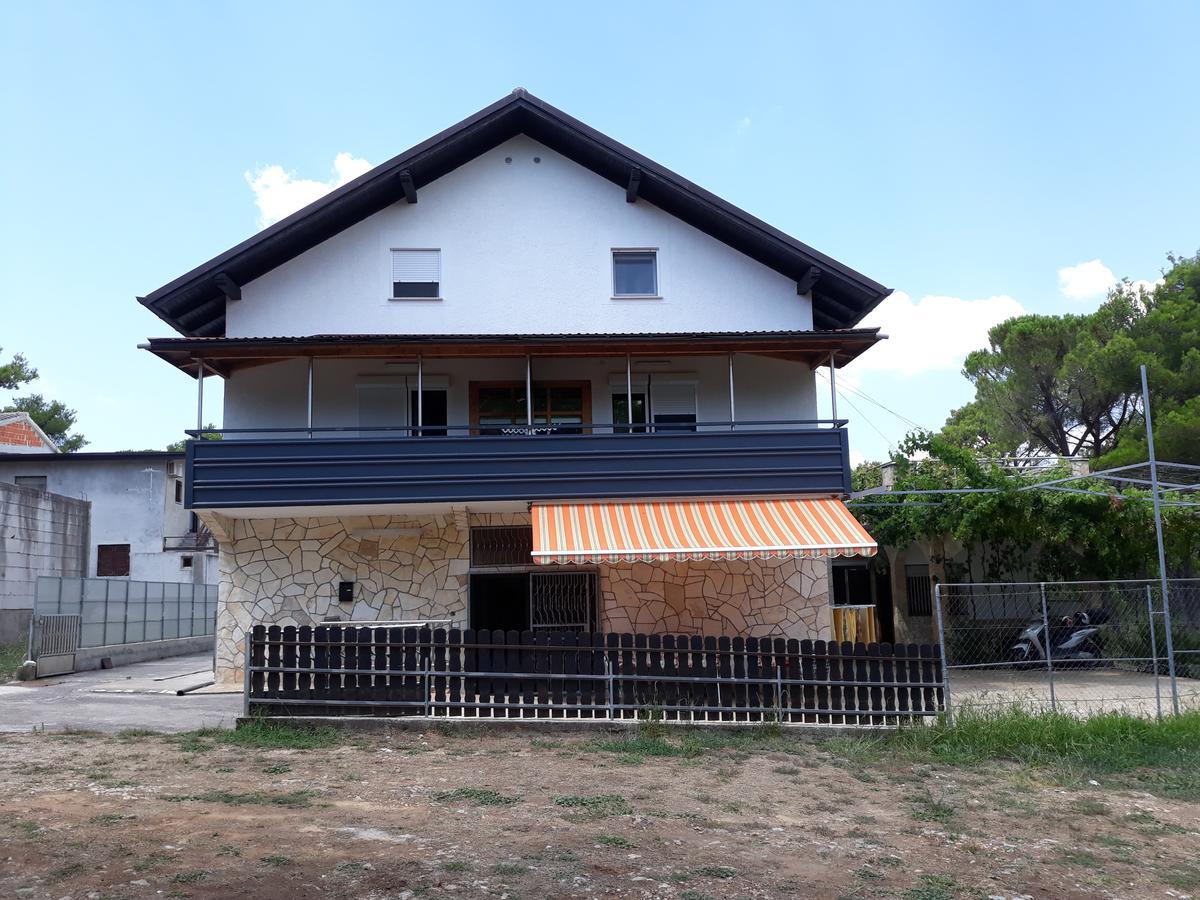 Apartamento Casa Gudelj Pirovac Exterior foto
